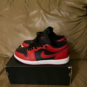 jordan 1 low reverse bred 90$ will negotiate